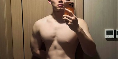 192cm 肉壮篮球裁判小哥，宽肩窄腰大粗腿