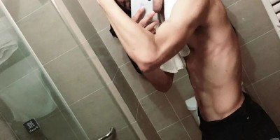 2026冬奥会滑冰运动员宁忠岩得冠军，！私照流出太好看？