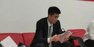 中南大学187CM男大天花板游泳体育生