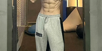 大长腿小哥,身材完美! 大长腿小哥,身材完美!