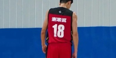 体育生网红被女记者采访揭秘