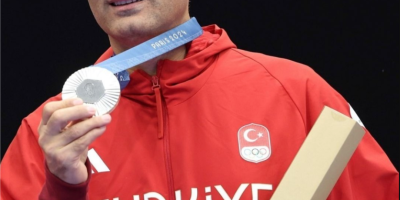 51岁土耳其选手Yusuf Dikec登上热搜，圈内爆火信息量太大了！