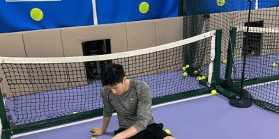 天生衣架子帅小哥，锁骨间的魅惑颜值吊打网红