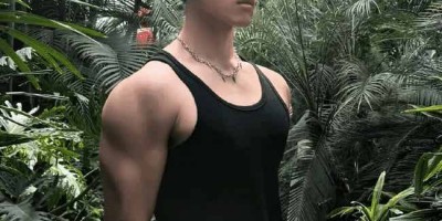 190cm高挑身材X张力男模，人鱼线让人血脉偾张