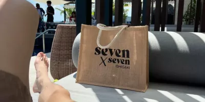 忧郁系模特浅利琳太郎，笑容好治愈~