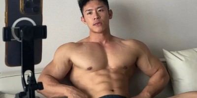 重庆肌肉男，被偷摸着采访录屏了！！！