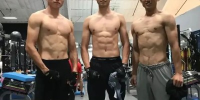 翘臀紧身短裤田径小哥火了，全网都找他！