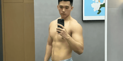 寸头阳刚爷们大胸肌帅气体育生！