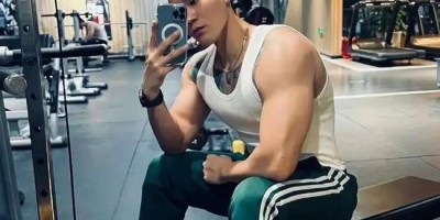 超耐受调教的纹身肌肉M！！