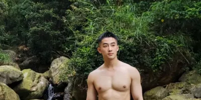 上海G圈一姐张弦42岁了，型男的保养秘密！