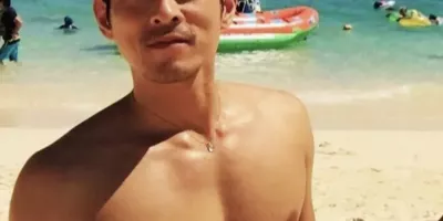 日本这枚正装男酒店见网友涉嫌偷窃他人财物，你看过他的吗