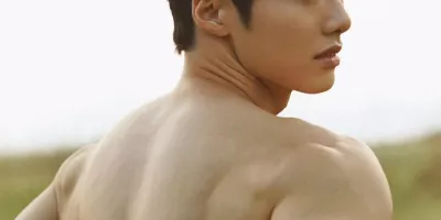 只看一眼就沦陷，可盐可甜的小鲜肉谁不爱？