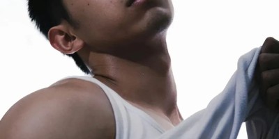 倔强少年感，有点欲！！