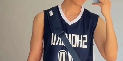 186CM体育老师穿正装让人太心动！长的太帅了！