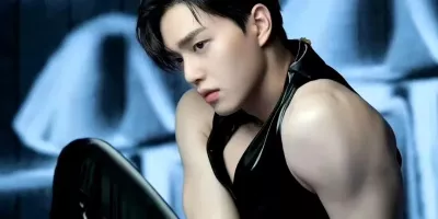 演员宋江的名品腹肌，不只六块！