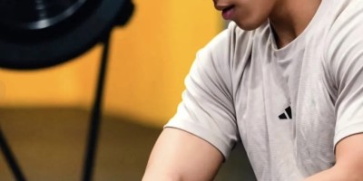 成都体院的CrossFit陈胜火啦，他的大实力太强了！