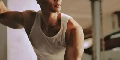 满身男人味油渍肌肉小哥，全网最帅汽修工！