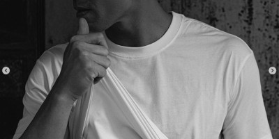 安志杰酒店自拍私照火了，被男粉现场表白真的大..