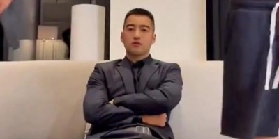 突发|网H八块腹肌被抓!肿么回事? 突发|网H八块腹肌被抓!肿么回事?