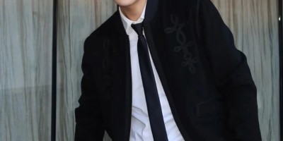 阳光小鲜肉帅哥，治愈系太可爱了!