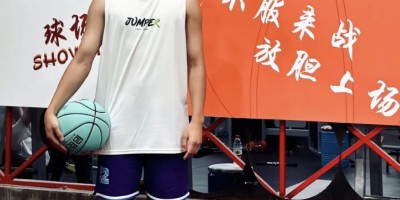 吉林体育学院打篮球的男大运动小哥,好帅呀! 吉林体育学院打篮球的男大运动小哥,好帅呀!