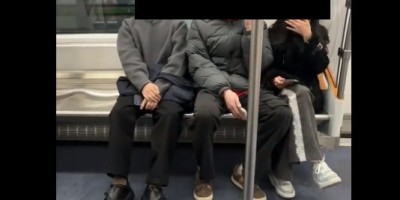 直男装gay在地铁上表白帅哥？他俩被成都警方抓了