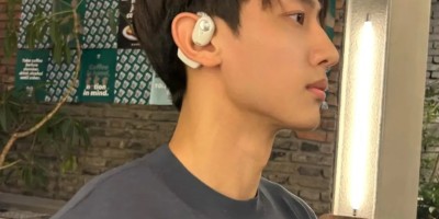 东北195cm硬汉体育生，八块腹肌太诱人，现已有两位男友.......