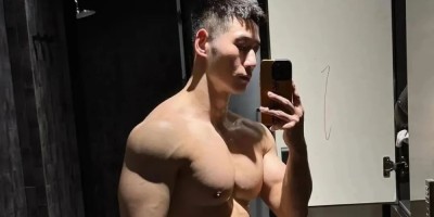 上海猛男博主炸场！南瓜肩+倒三角，霸气侧漏，网友：硬盘天菜！