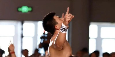 CrossFit陈胜视频太好看!成都体院的他大实力他太强! CrossFit陈胜视频太好看!成都体院的他大实力他太强!