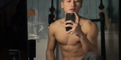 178cm腹肌男神上线！湖南体育生“叉太开”满是性张力