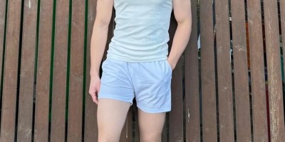 185CM大四肌肉体育生，腹肌长腿身材太绝了！