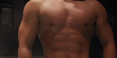 190CM长腿肌肉健身帅哥，这长相太对味了!