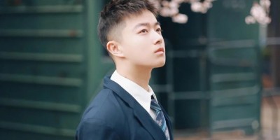 奶凶奶凶的小奶狼帅哥，谁不想要这样的大可爱？