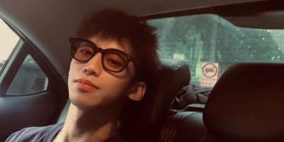 山东体院黑皮体育生被富婆"包养"，只因持久力太强.....