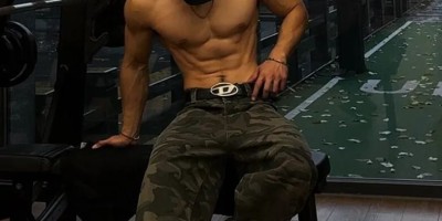 182cm北京黑皮腹肌健身私教