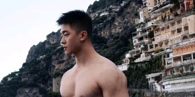 185cm小狼狗天花板！脂包肌身材太惹眼