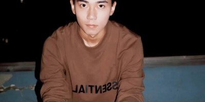 黑皮战损年下腹肌....被这个北京模特小哥帅晕了！