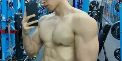 这个广州的斯文肌肉教练,居然可单次! 这个广州的斯文肌肉教练,居然可单次!