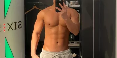 货车直男司机住进了G老板的民宿...