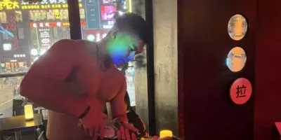 【彩虹城市指南】西安knockknock—有肌肉男投喂的酒吧