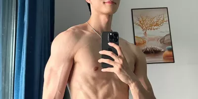 大年初二福利！杭州181薄肌男大亲手教你包饺子，这身材我馋哭了