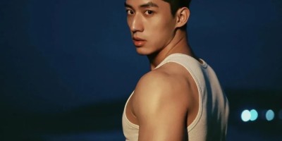 健身房黄景瑜让外国人着迷！网友看完评论区直呼：老外的表情包更炸裂……