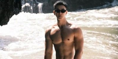 黑皮肌肉体育生不工作天天健身，只因被大哥包养......