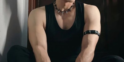 严重塌房，百万网红体育生刚分手就有新欢？体育生饥渴难耐......