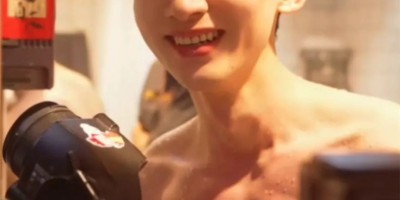 颜肉饭的福利！白敬亭《难哄》腹肌出浴上热搜，1集比1集穿得少！