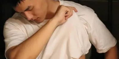 185cm粗壮肌肉汉子