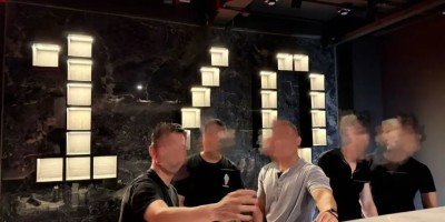 泰国泼水节前夕，曼谷新开一家“1/0桑拿浴室”