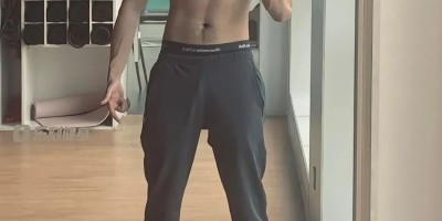 腹毛浓郁的大鼻子兵哥长腿穿灰裤子自拍??不得了! 腹毛浓郁的大鼻子兵哥长腿穿灰裤子自拍??不得了!