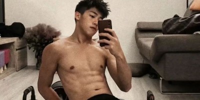 富二代体育生的颜值也可以这么高！