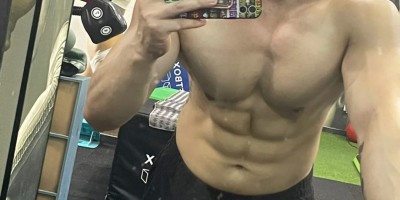 浙江一生煎店寸头老板身材太好被偷拍!穿的太太垒啦! 浙江一生煎店寸头老板身材太好被偷拍!穿的太太垒啦!